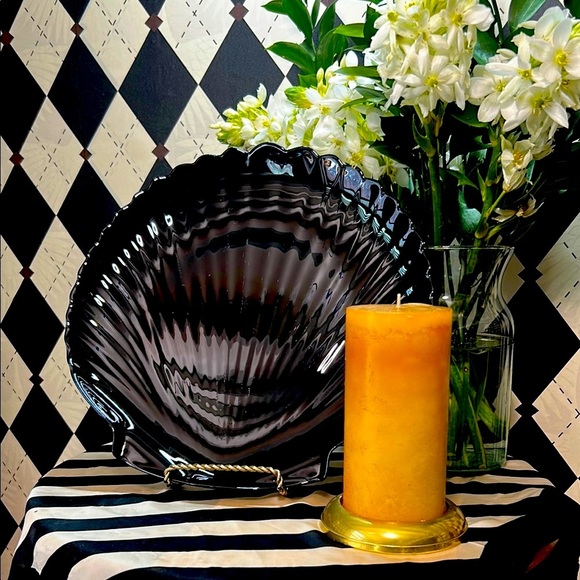 Vintage Arcoroc France Coquillage Black Glass Oyster-Shaped Serving Platter| 13” - Picture 9 of 10